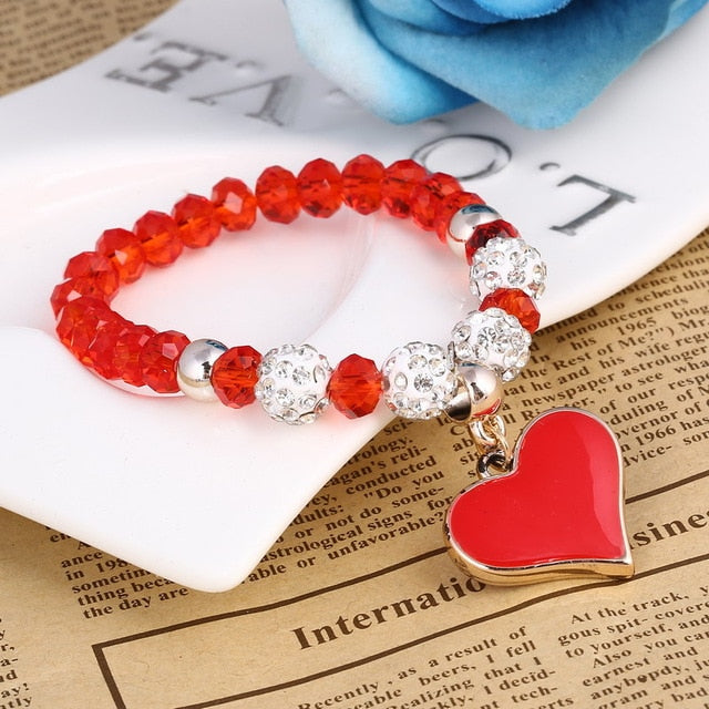 Romantic Vintage Bracelet with Heart Pendant - Stones & Vine
